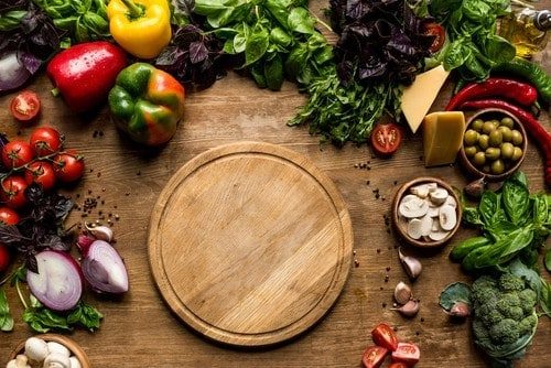 Paleo Ernährung - Teller mit Gemüse